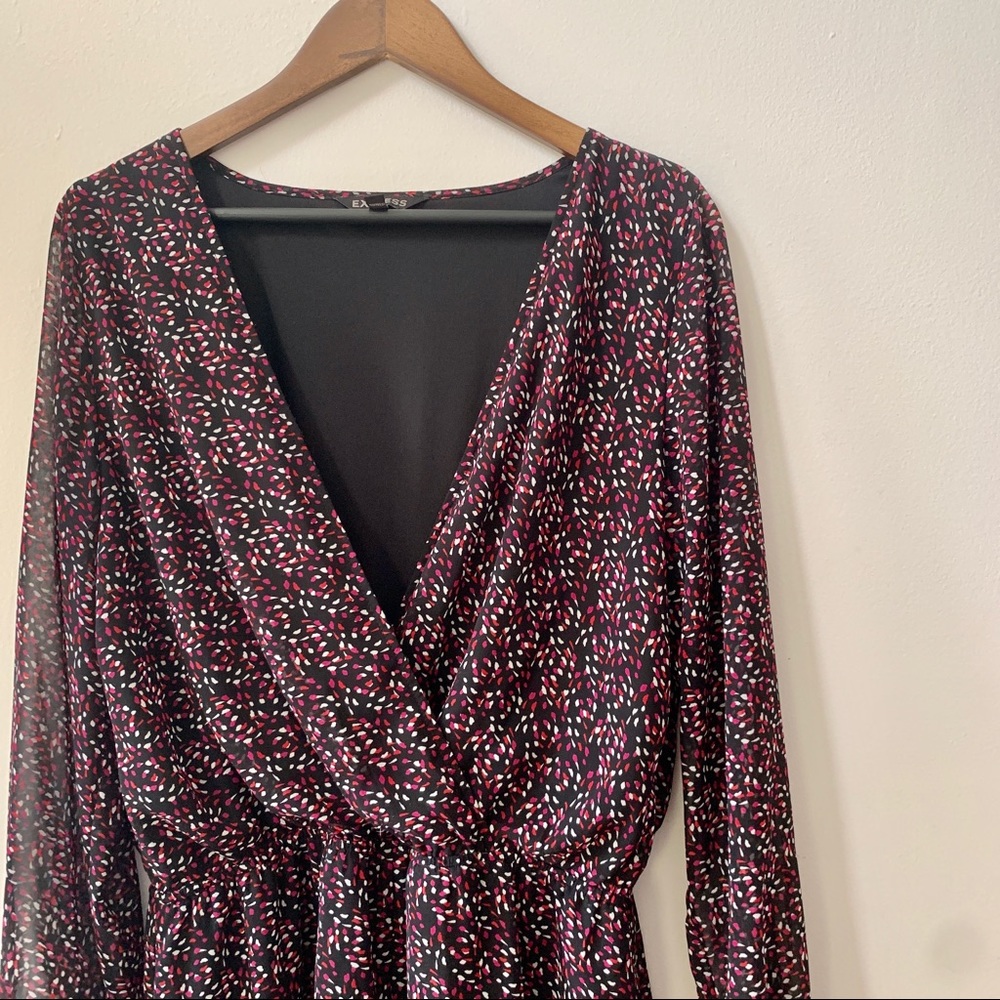 Express Romper V-Neck Polka Dot